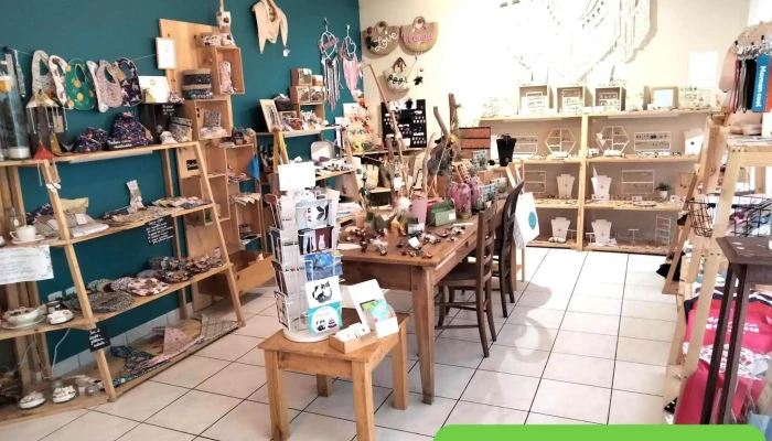 Lartboratoire Photos Du Proprietaire - Angoulême