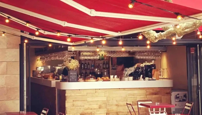 Le Cafe Du Fronton Atmosphere - Guéthary