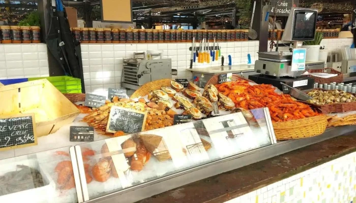 Le Cours Des Halles -  Nourriture - Arcachon