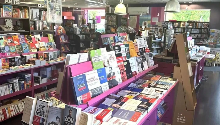 Le Jardin Des Lettres -  Livre - Andernos-les-bains