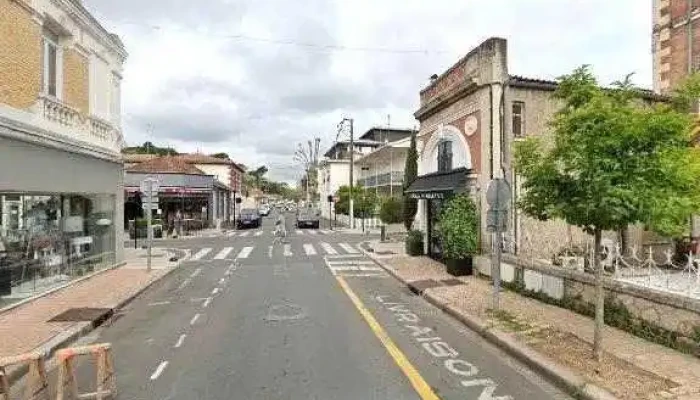 Le Kiosque A Linge Arcachon Street View Et 360deg - Arcachon