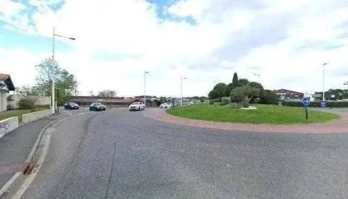 Le Quai Des Brumes Bidart Vape Cbd Shop Cigarette Electronique Street View Et 360deg - Bidart