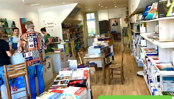 Le Temps De Vivre Cafe Librairie Bibliotheque - Aixe-sur-vienne