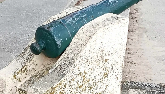 Les Canons Dares Attraction Touristique - Arès