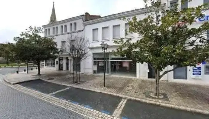 Liberty Vape Cigarette Electronique Et Cbd Street View Et 360deg - La Tremblade