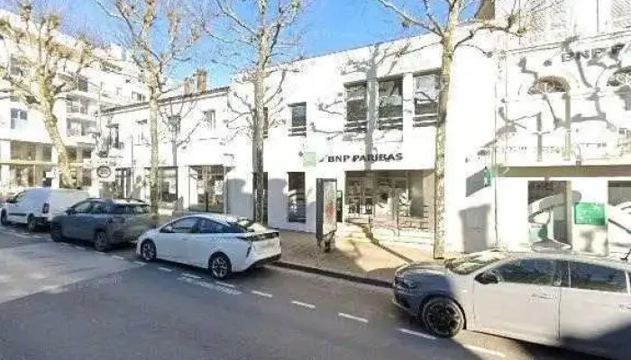 Librairie Peiro -  Caillaud Street View Et 360deg - Saintes