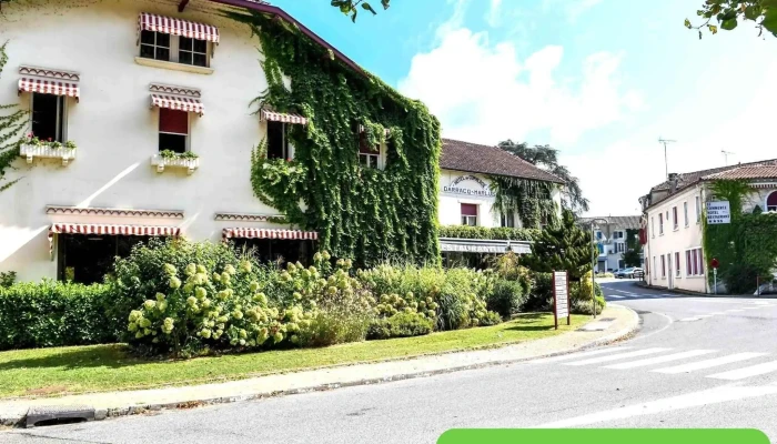 Logis Hotel Le Commerce Tout - Amou