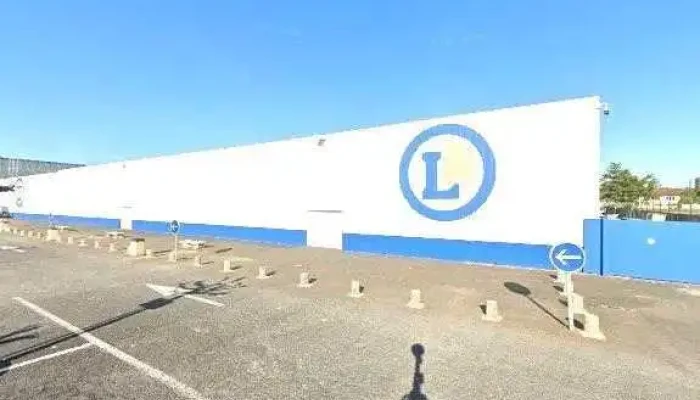 Magasin Districenter Coutras Street View Et 360deg - Coutras