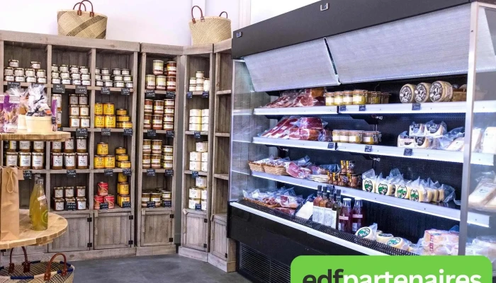 Maider Et Alain -  Vitrine - Ascain