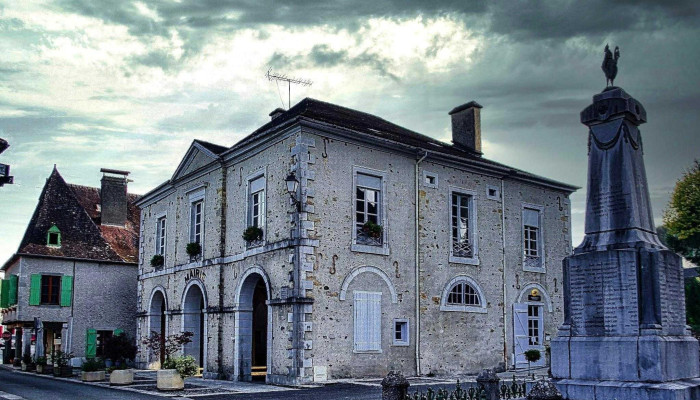 Mairie - 64360 Lucq-De-Béarn