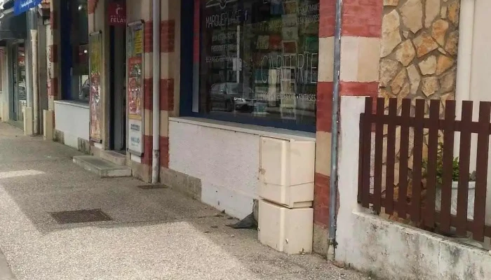 Maison De La Presse -  Tout - Arès