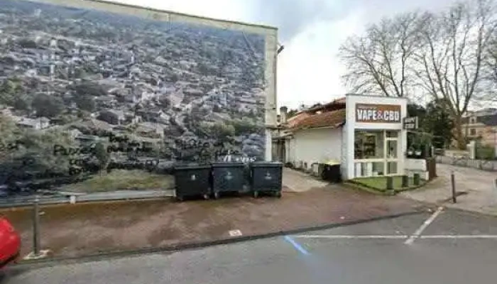 Maison De La Vape Cbd Street View Et 360deg - Arès