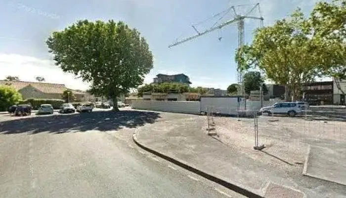 Marche Artisan Du Dimanche Matin Andernos Street View Et 360deg - Andernos-les-bains