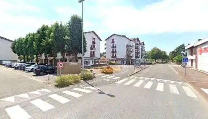 Market Saint -  Jean De Luz Street View Et 360deg - Saint-jean-de-luz