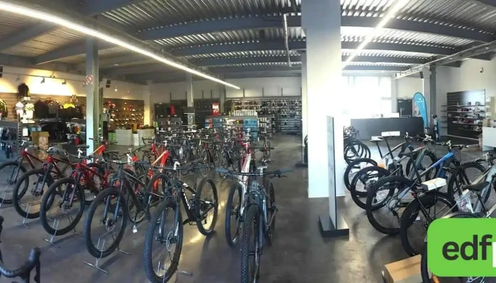 Materiel -  Velo Com Bordeaux Photos Du Proprietaire - Artigues-près-bordeaux