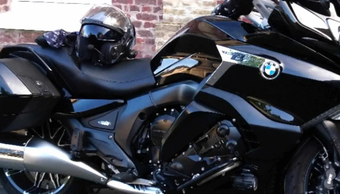 Moto Racer -  Magasin De Motos - La Tremblade