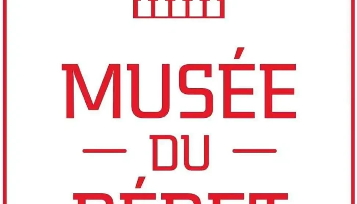 Musée du Béret . Boutique du Béret - Laulhere Distribution - Nay