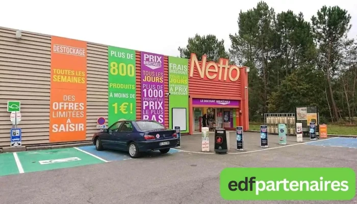 Netto Avensan -  Stationnement - Avensan