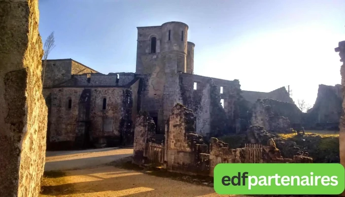 Nouvelle église Saint-Martin d'Oradour-sur-Glane - 87520 Oradour-Sur-Glane