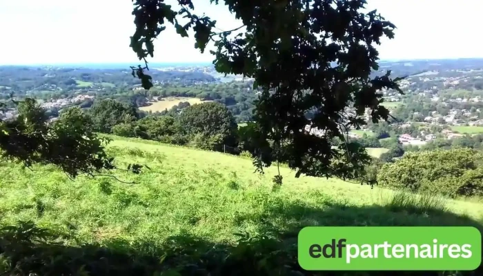 Office De Tourisme Dascain Videos - Ascain