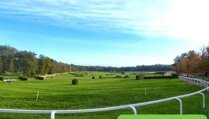 Office De Tourisme Terres De Correze   Pompadour Tout - Arnac-pompadour