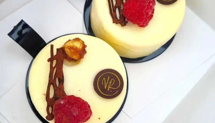 Patisserie Rulliere Plats Et Boissons - Aubusson
