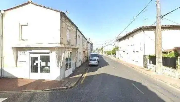 Phanie Couture -  Street View Et 360deg - Coutras