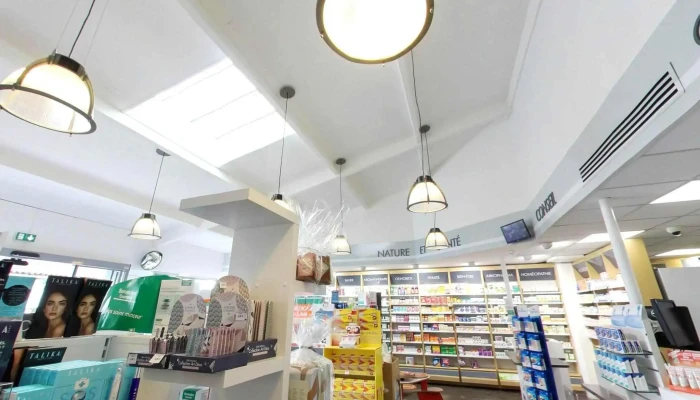 Pharmacie De Breuillet -  Street View Et 360deg - Breuillet