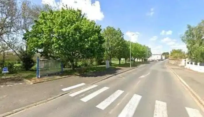 Pharmacie De La Guirande -  Street View Et 360deg - Aiffres