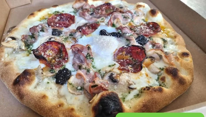 Pizzeria Celero -  Plats Et Boissons - Andilly