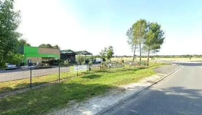 Point Vert -    Magasin Evv Street View Et 360deg - Coutras
