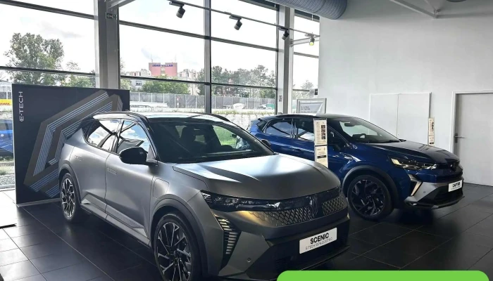 Renault Bordeaux Bruges -    Rrg Interieur - Bruges