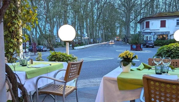Restaurant Chez Darracq -  Emplacement - Amou