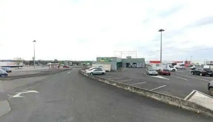 Riu Paris -    Jacqueline Riu   Chauray Street View Et 360deg - Chauray