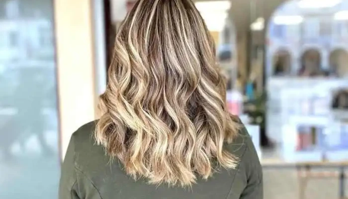 Salon b! Maison de beauté (Coiffure et Institut) - Nay
