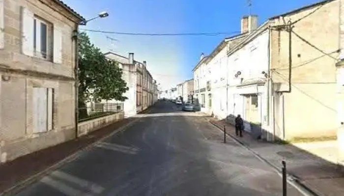 Salon De Tatouage Et Piercing -    Jp Tattoo Street View Et 360deg - Coutras