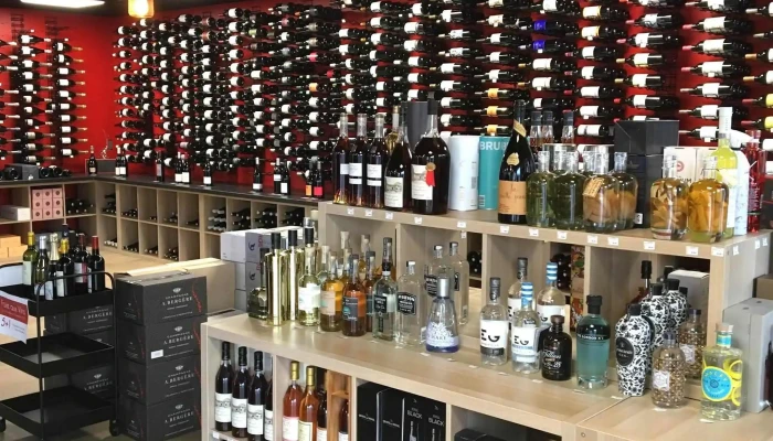 Signature Vins Spiritueux -  Zone - Andernos-les-bains