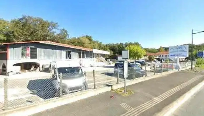 Sokoa Piscine Spa Street View Et 360deg - Ascain