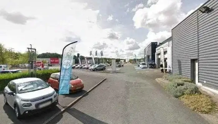 Speedy -    Ad Carrosserie   Mgr Menu Automobiles Street View Et 360deg - Chauvigny