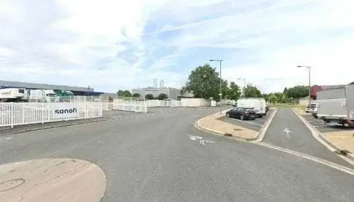 Statue De La Vierge -  Street View Et 360deg - Ambarès-et-lagrave
