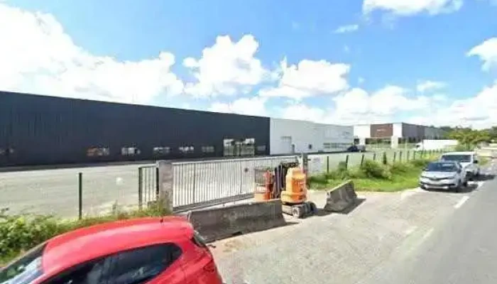 Stock Americain   Les Trois Couleurs Street View Et 360deg - Ambarès-et-lagrave