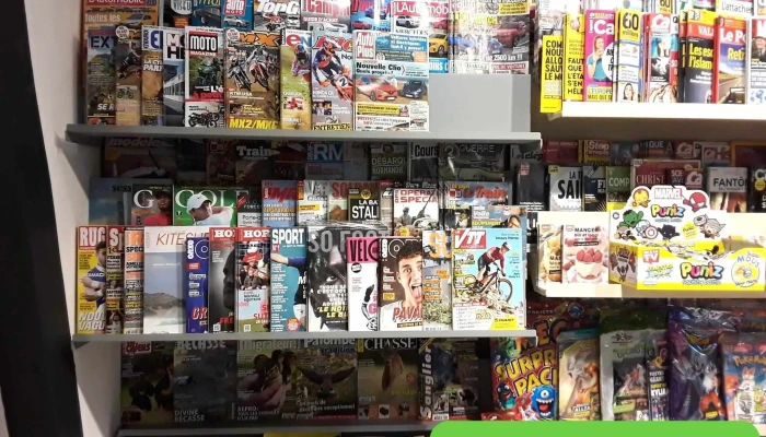 Tabac Presse Fdj Relais La Poste Colissimo Et Chronopost Uniquement -  Interieur - Angresse