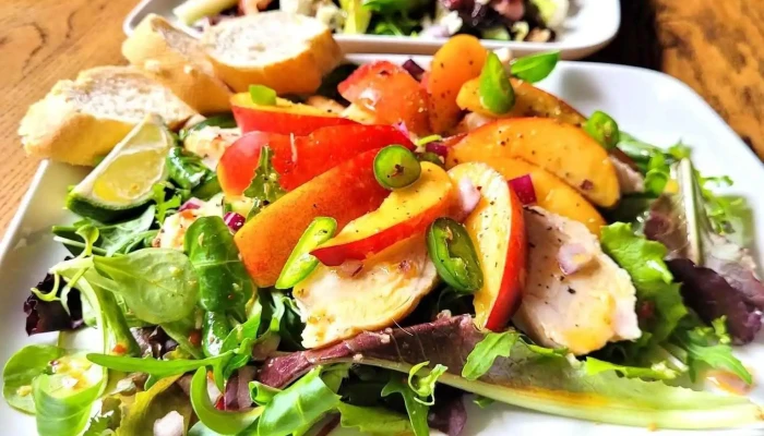 The Green Man Inn -  Plats Et Boissons - Charroux