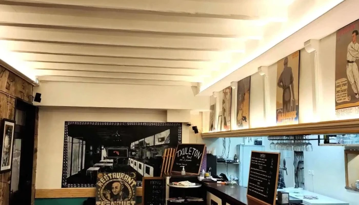 Trinketeko Ostatuabar Restaurant Du Trinquet Laduche Restaurant Basque - Ascain