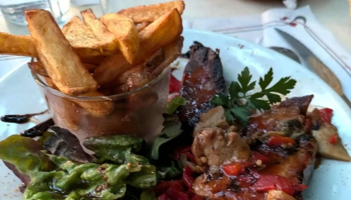 Trinketeko Ostatuabar Restaurant Du Trinquet Laduche Score - Ascain