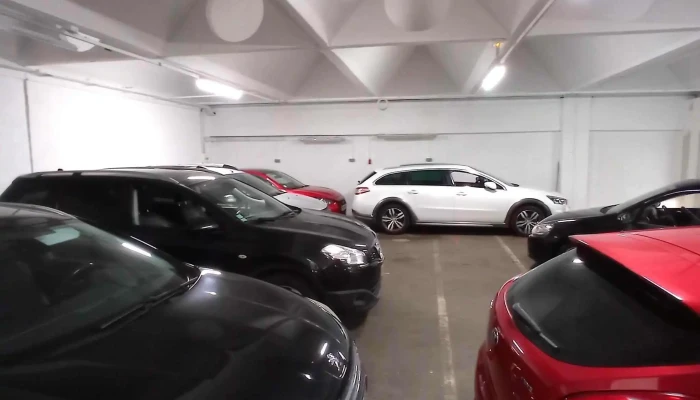 Vendezvotrevoiture -  Interieur - Artigues-près-bordeaux
