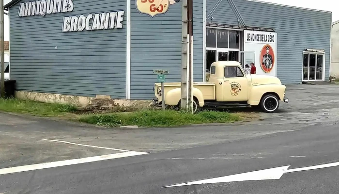 Vintage Road -  Magasin De Vetements Vintage - Sainte-gemme
